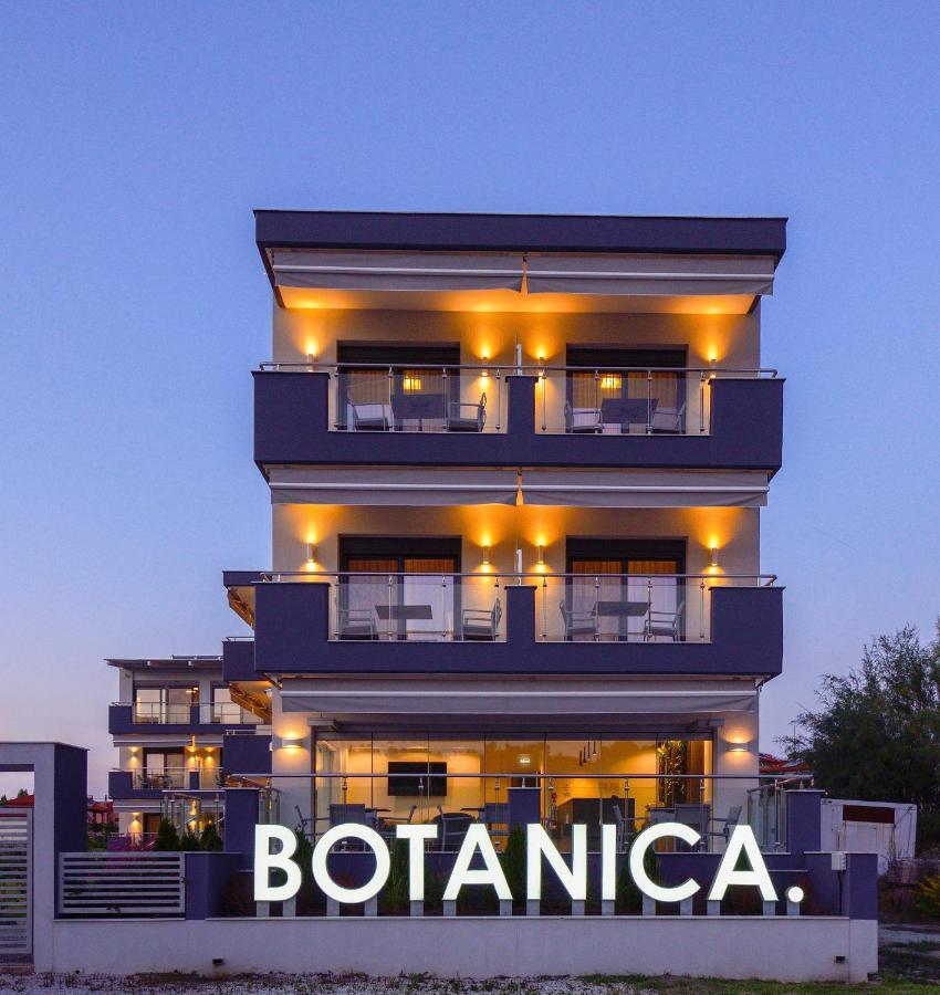 Botanica Luxury Suites Néos Marmarás Exterior foto